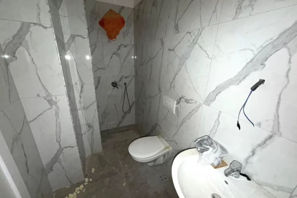 Apartment for sale in Tirana 1+1, Emty