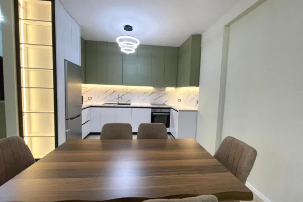 Shtepi me qera Apartament ne Tirane, 2+1, Mobilimi E mobiluar, Pagesa 1,200  Euro.