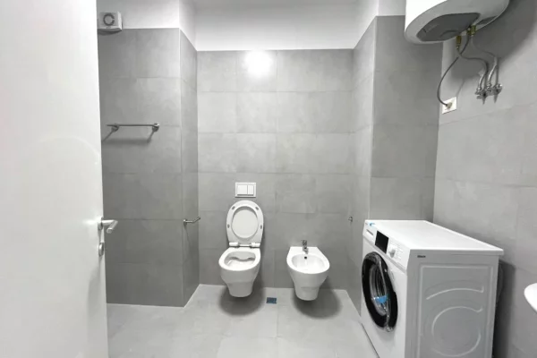 Shtepi me qera Apartament ne Tirane, 2+1, Mobilimi E mobiluar, Pagesa 1,200  Euro.