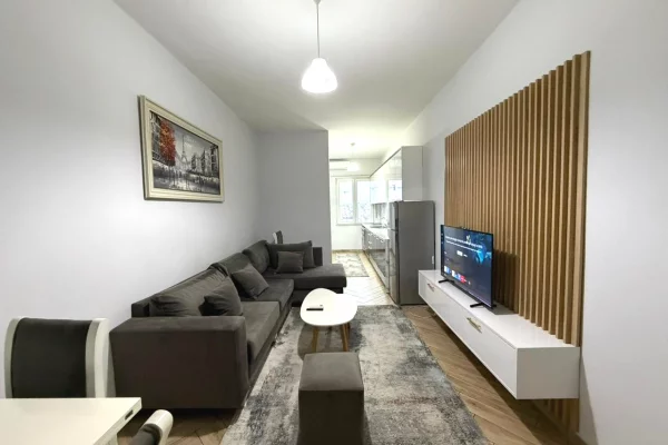 Shtepi me qera 1+1 ne Tirane - 500 Euro