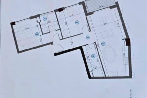 Shtepi ne shitje Apartament ne Tirane, 2+1, Mobilimi Bosh, pa mobiluar, Pagesa 225,600  Euro.