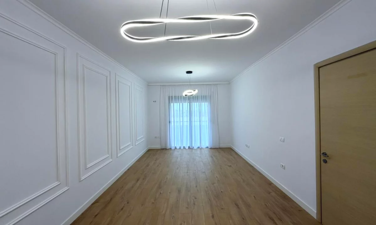 Apartment for sale in Tirana 2+1, Emty