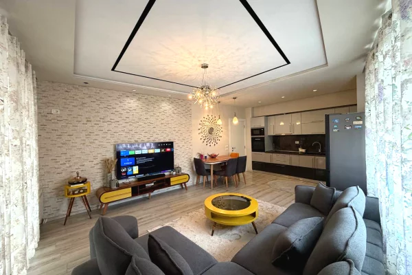 House for Rent 2+1 in Tirana - 1,000 Euro