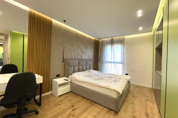 Shtepi me qera Apartament ne Tirane, 2+1, Mobilimi E mobiluar, Pagesa 1,500  Euro.