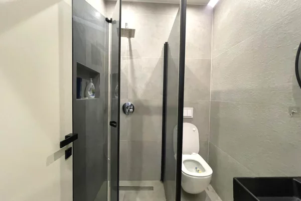 Shtepi me qera Apartament ne Tirane, 2+1, Mobilimi E mobiluar, Pagesa 1,500  Euro.