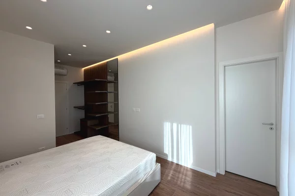 Shtepi me qera Apartament ne Tirane, 2+1, Mobilimi E mobiluar, Pagesa 1,500  Euro.