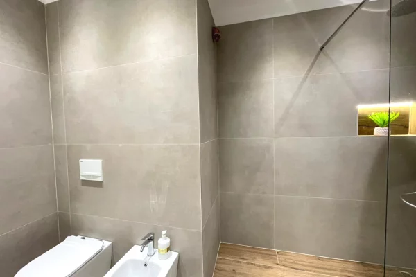 Apartment for sale in Tirana 2+1, Furnished