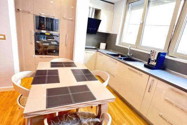 Apartment for rent in Tirana 2+1, Furnished