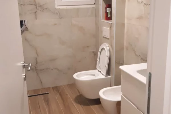 Appartamento in affitto a Tirana 1+1, Arredato