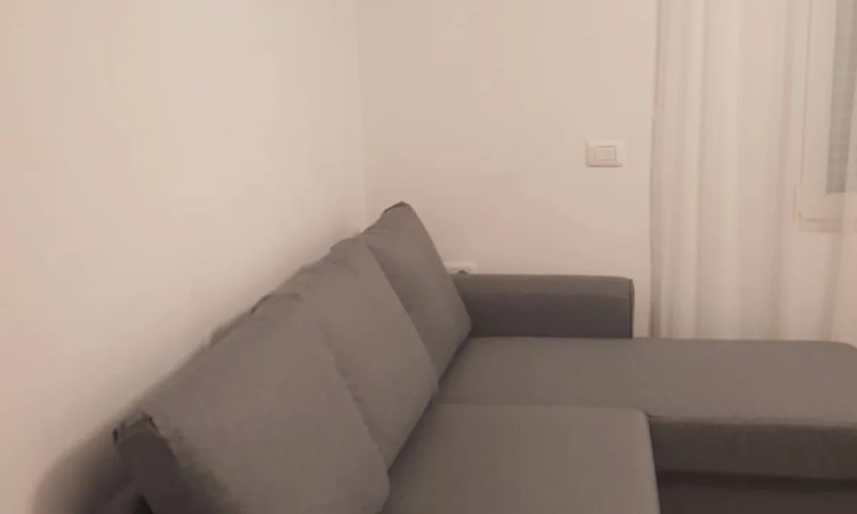 Appartamento in affitto a Tirana 1+1, Arredato