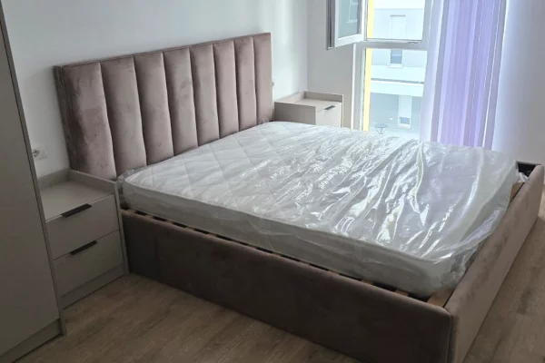 Appartamento in affitto a Tirana 2+1, Arredato