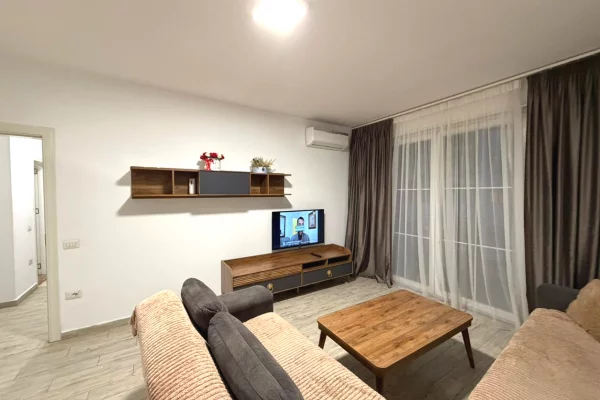 Shtepi me qera Apartament ne Tirane, 1+1, Mobilimi E mobiluar, Pagesa 500  Euro.