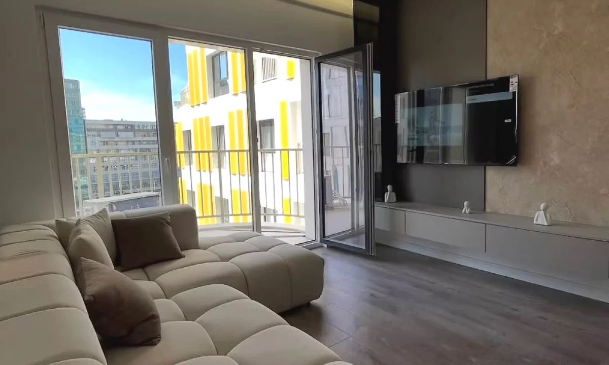 Shtepi me qera Apartament ne Tirane, 2+1, Mobilimi E mobiluar, Pagesa 900  Euro.