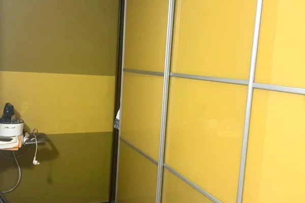 Shtepi ne shitje Apartament ne Tirane, 2+1, Mobilimi E mobiluar, Pagesa 116,000  Euro.