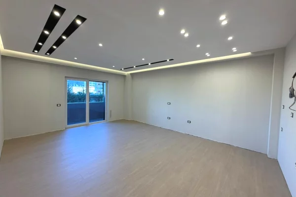 Shtepi me qera Apartament ne Tirane, 2+1, Mobilimi Bosh, pa mobiluar, Pagesa 1,000  Euro.