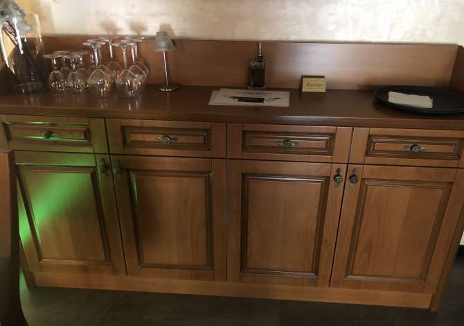 Pajisje biznesi ne shitje ne Tirane - 300 Euro