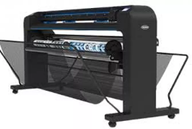 Kompjutera dhe Elektronike ne Prishtine - 2,000 Euro