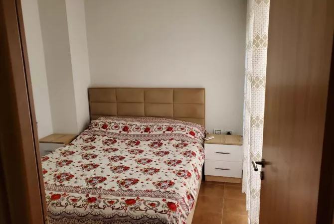 Appartamento in vendita a Tirana 1+1, Arredato