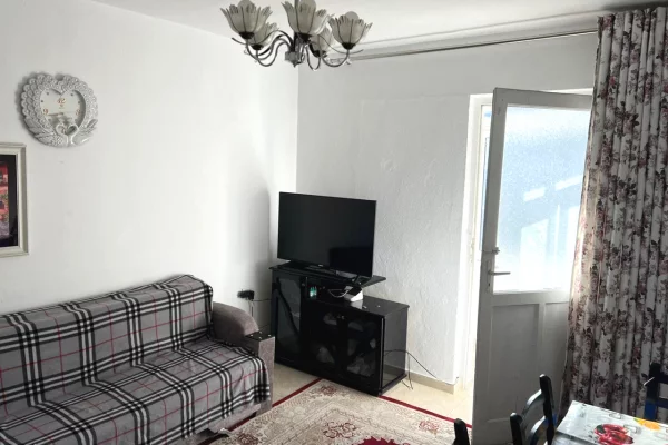 Casa in vendita 1+1 a Tirana - 11,800,000 Leke