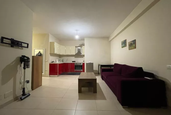 Shtepi ne shitje 1+1 ne Tirane - 142,000 Euro