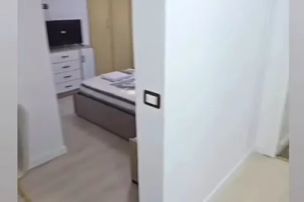 Shtepi me qera Garsoniere ne Tirane - 500 Euro