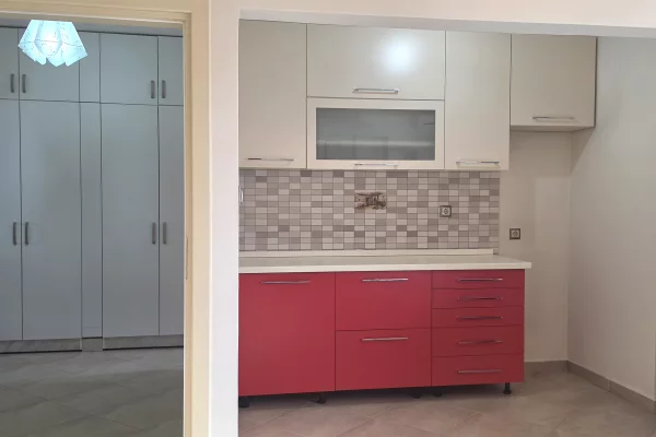 Shtepi ne shitje Apartament ne Tirane, 1+1, Mobilimi E mobiluar, Pagesa 12,000,000  Leke.