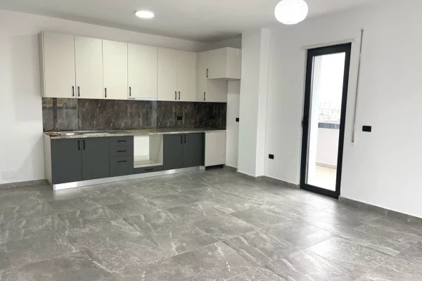 Shtepi ne shitje 2+1 ne Tirane - 239,000 Euro