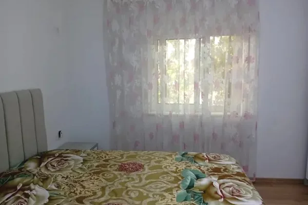Shtepi ne shitje Apartament ne Tirane, 1+1, Mobilimi E mobiluar, Pagesa 14,500,000  Leke.