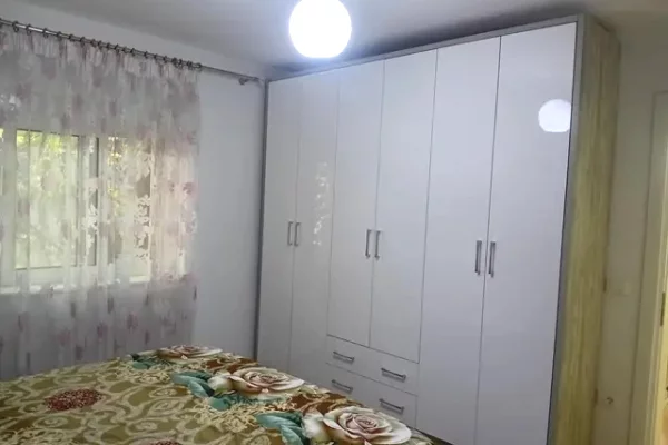 Shtepi ne shitje Apartament ne Tirane, 1+1, Mobilimi E mobiluar, Pagesa 14,500,000  Leke.