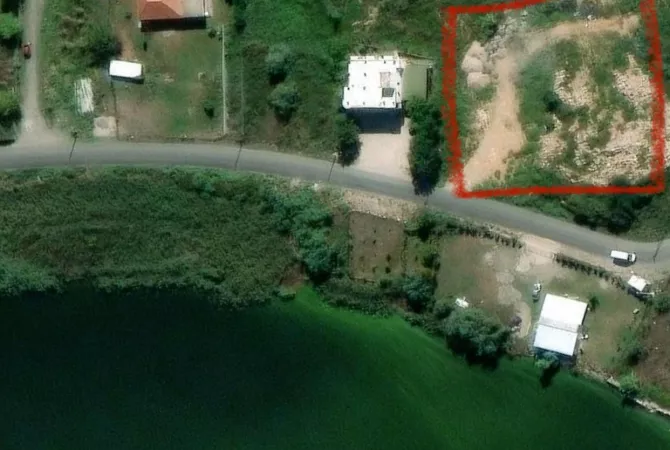 SHITET TOKE NE HYRJE TE SHENGJINIT