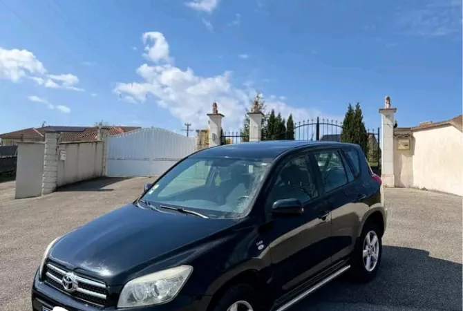 Auto in Vendita a Mitrovica - 1,000 Euro