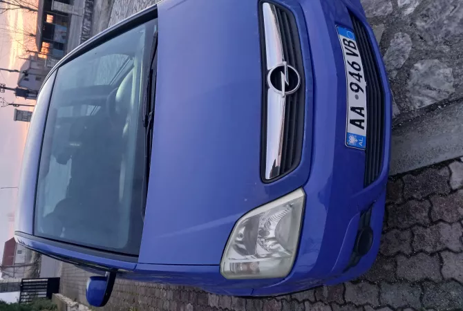 Auto in Vendita a Tirana, Opel, 2007 gasoline-gas,Kambio Manual Pagamento 1,700  Euro.