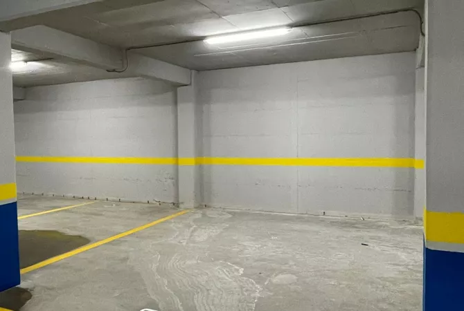 Jepet me qera garazhdi