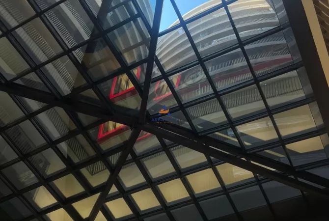 Shtepi ne shitje Apartament ne Tirane, 3+1, Mobilimi Bosh, pa mobiluar, Pagesa 380,000  Euro.