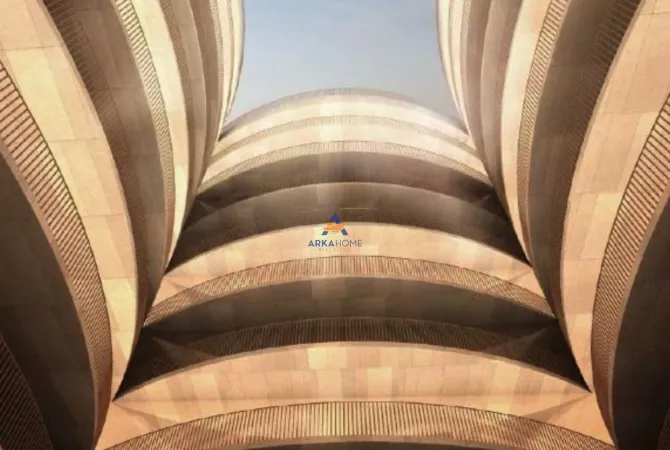 SHITET APARTAMENT 3+1+2 BALLKONE "GOLDEN TOWER, MINE PEZA" 380.000 EURO