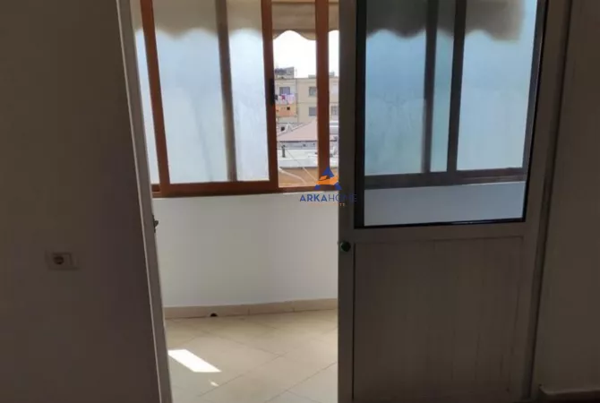 SHITET APARTAMENT 2+1+VERANDE "SHKOLLES SE BASHKUAR" 100.000 EURO.