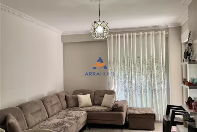 Shtepi me qera 1+1 ne Tirane - 600 Euro