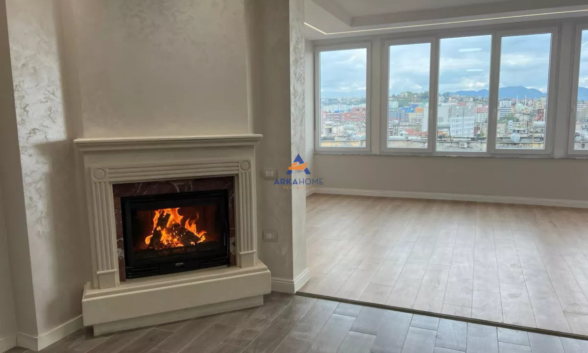 Shtepi ne shitje Apartament ne Tirane, 3+1, Mobilimi Bosh, pa mobiluar, Pagesa 260,000  Euro.
