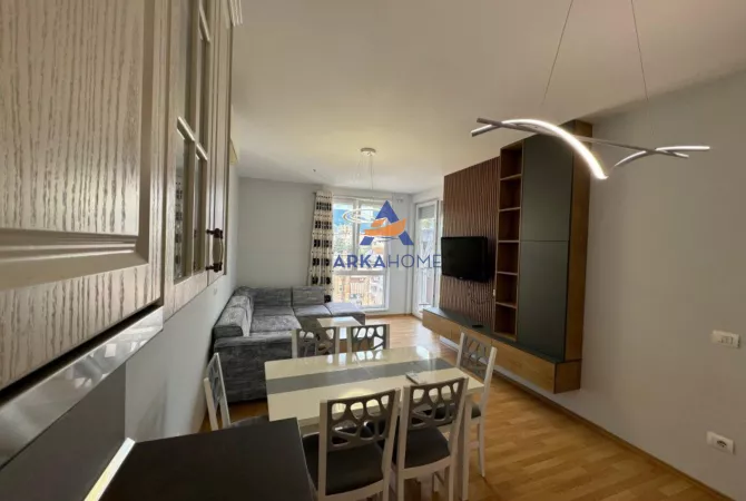 JEPET APARTAMENT ME QERA 2+1+2+BALLKON, 