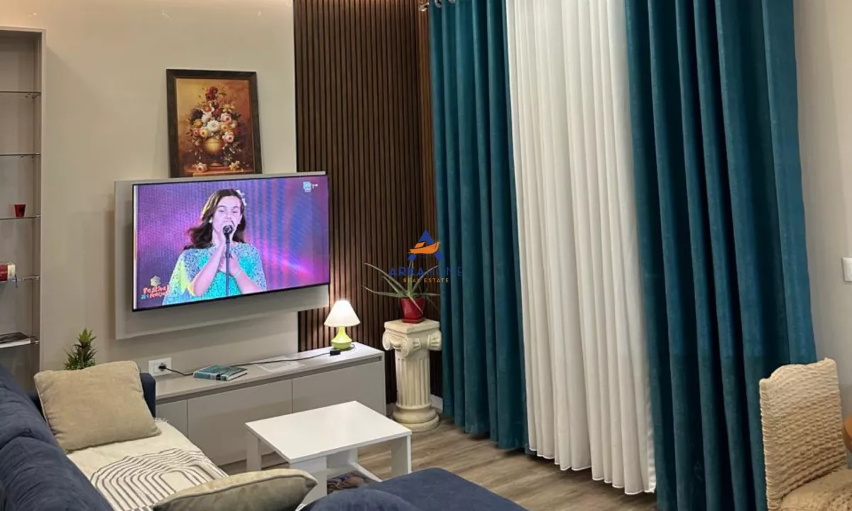 Shtepi me qera Apartament ne Tirane, 2+1, Mobilimi E mobiluar, Pagesa 650  Euro.