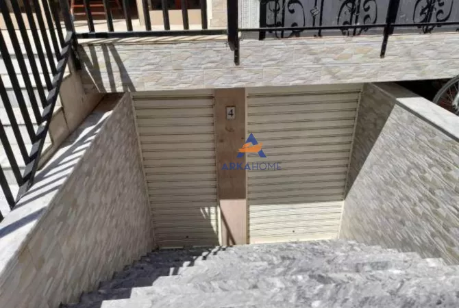 Business Property in Sale 1+1 in Tirana - 65,000 Euro