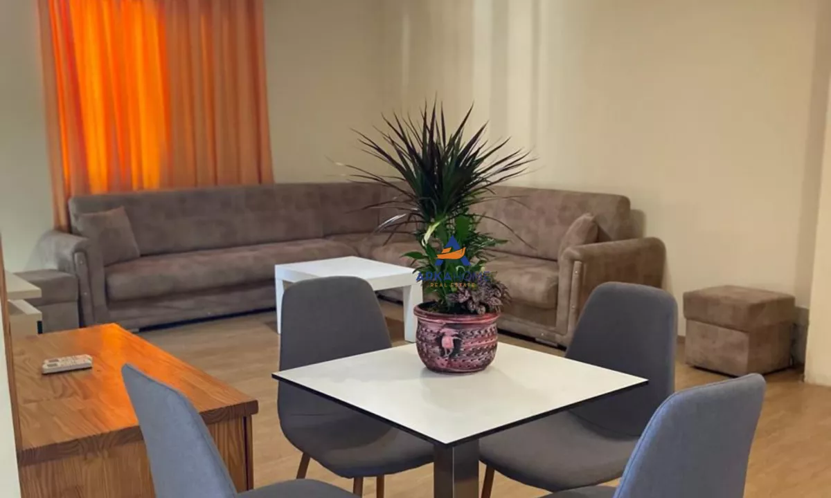 Shtepi me qera Apartament ne Tirane, 1+1, Mobilimi E mobiluar, Pagesa 600  Euro.