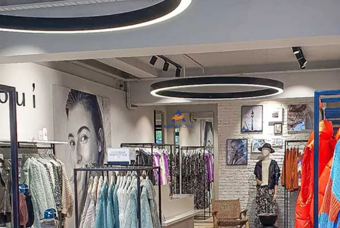 Business Property for Rent 1+1 in Tirana - 1,300 Euro