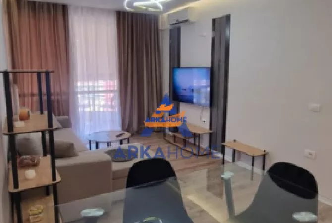 Shtepi ne shitje 1+1 ne Tirane - 220,000 Euro