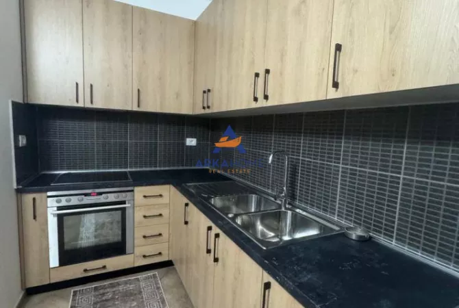 House for Rent 1+1 in Tirana - 50,000 Leke