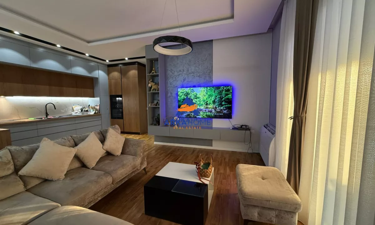 Shtepi ne shitje Apartament ne Tirane, 2+1, Mobilimi E mobiluar, Pagesa 300,000  Euro.