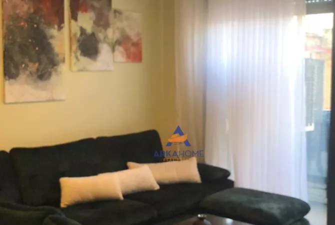 Shtepi me qera Apartament ne Tirane, 2+1, Mobilimi E mobiluar, Pagesa 823  Euro.