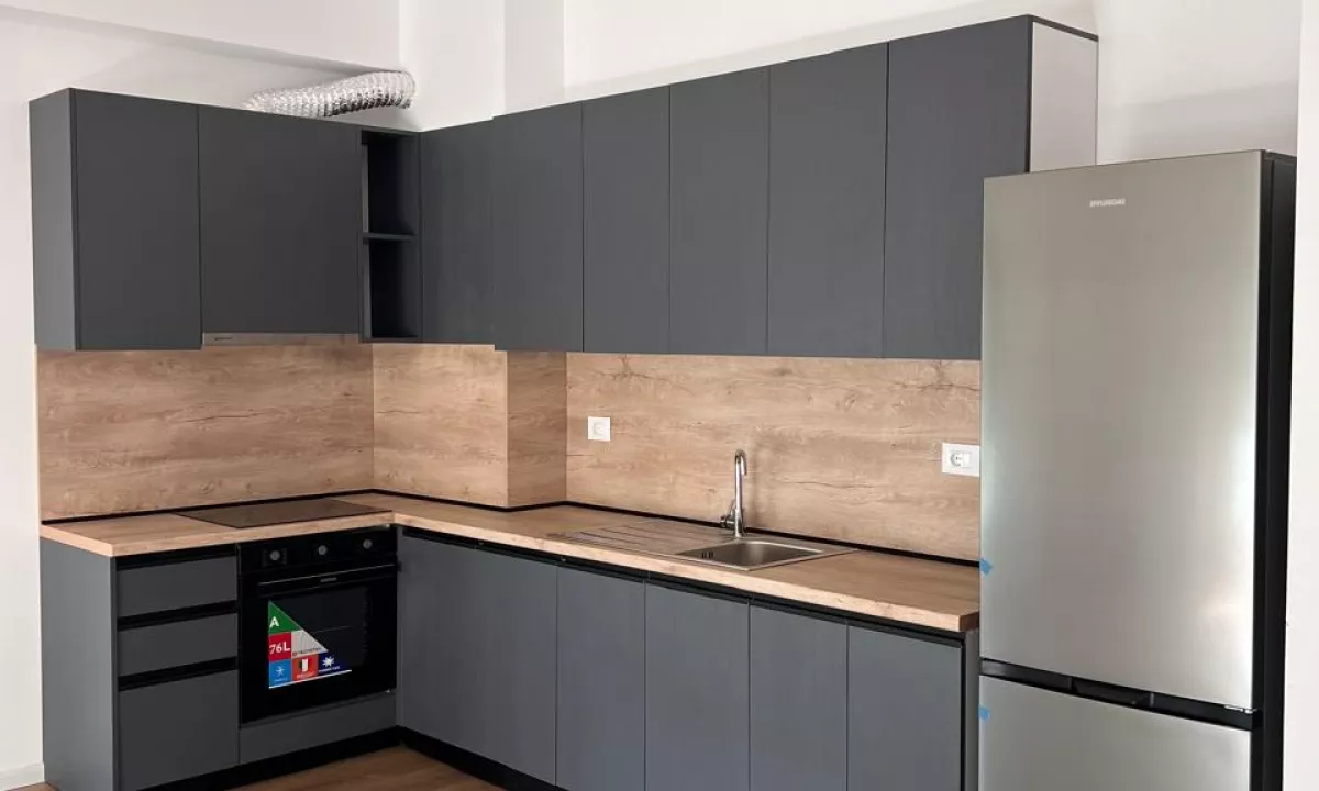 Apartment for rent in Tirana 2+1, In Part