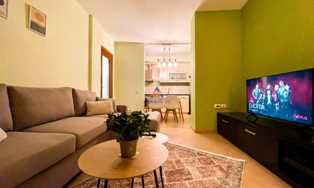 Shtepi me qera Apartament ne Tirane, 1+1, Mobilimi E mobiluar, Pagesa 600  Euro.