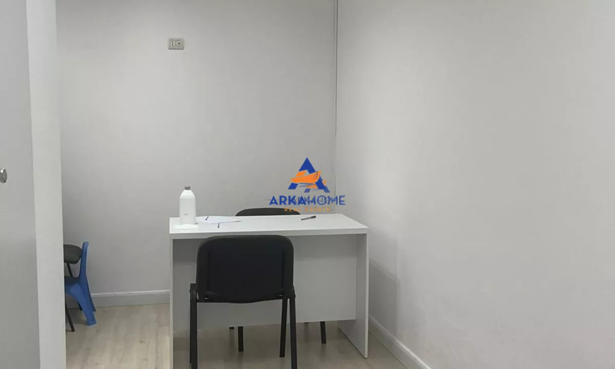 SHITET AMBJENT ZYRE 32M2 "PRANE RRUGES XHEMAL TAFAJ ,SELVIA 95.000 EURO